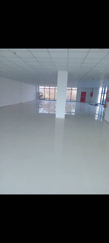 G-10/4 Commercial Building Newly Built for Rent to Multinational , Govt and Hospital Use 6