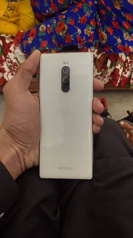 Sony Xperia mark 1 non PTA condition 10by9 0