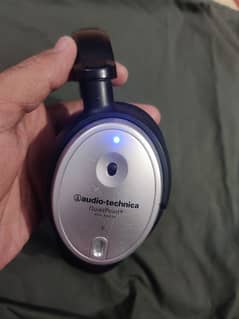 Audio Technica Quiet Point ATH-ANC7b Headphones.