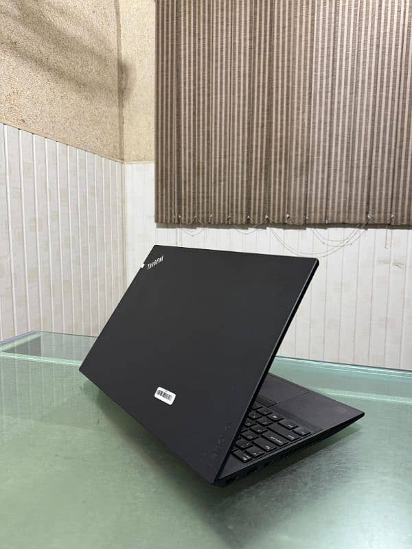 Lenovo i7 8th Generation Laptop | i7 8th Gen Laptop for Sale | P52s 5