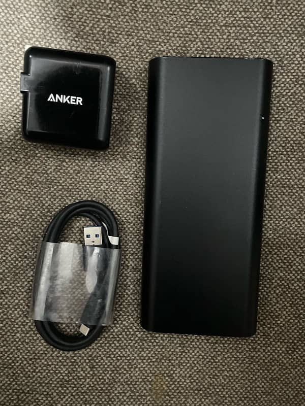 Anker ka 100% Genuine 45w Power Bank hy 2