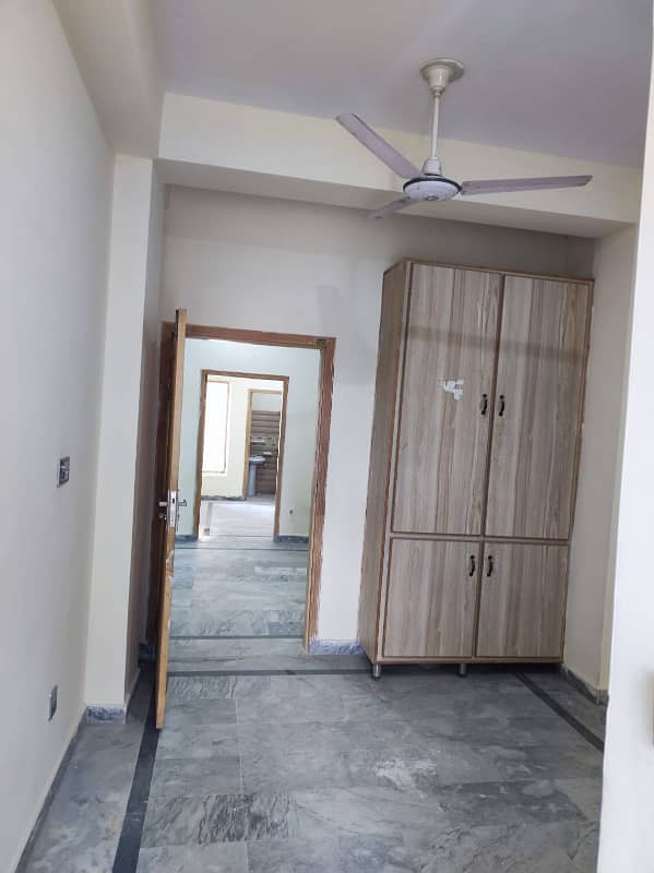 Ghouri town pH 4c1 2bed for rent water electrity Available 1