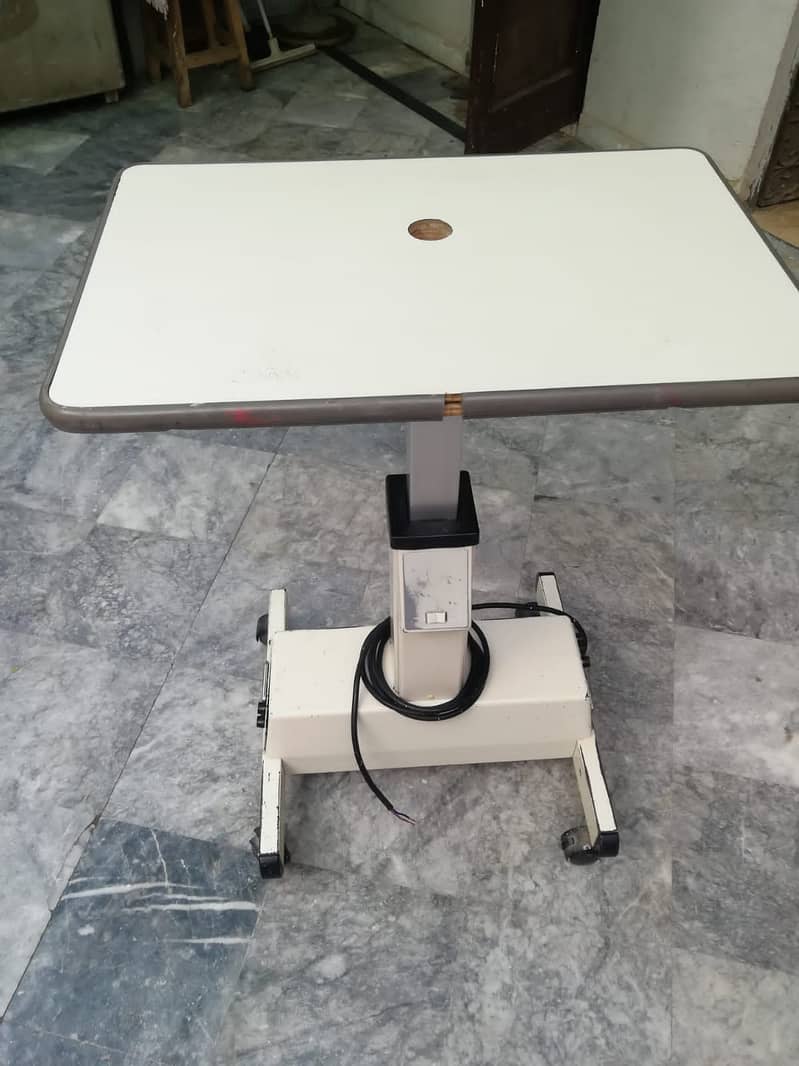 Vision testing Machine table 0