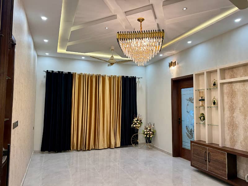 Modern Design Corner 10 Marla House For Sale | Citi Housing Gujranwala 26