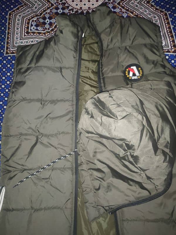 puffer  jacket grey colour 2