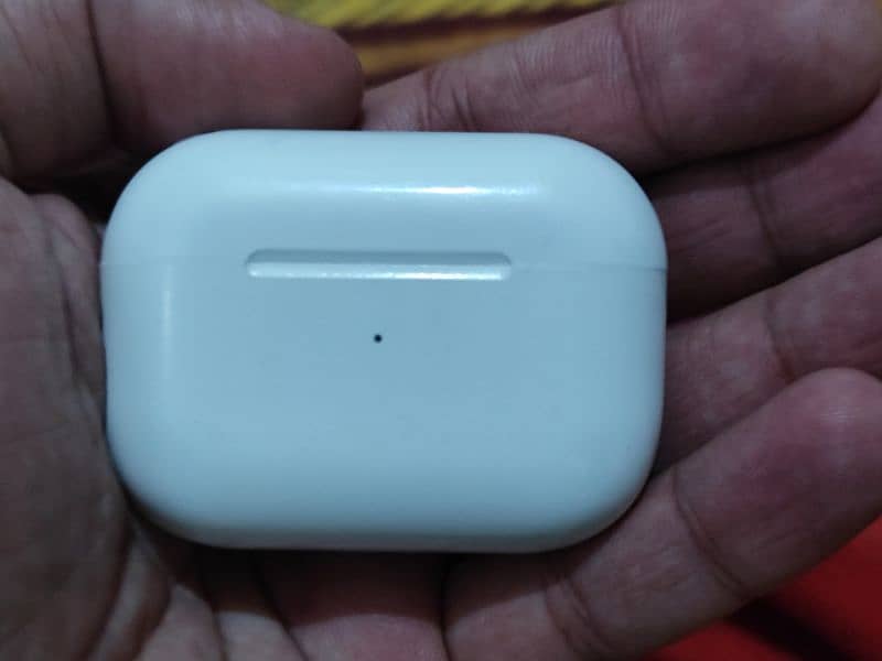 Apple Airpod 2 Pro Genuine 0