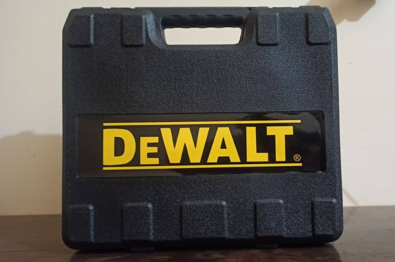 DeWalt Drill Machine 3