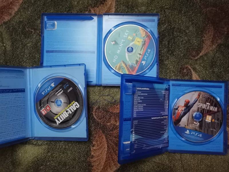 ps4 games dvds. 3