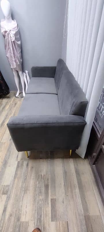 Sofa 4 seater 2