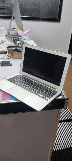 MacBook