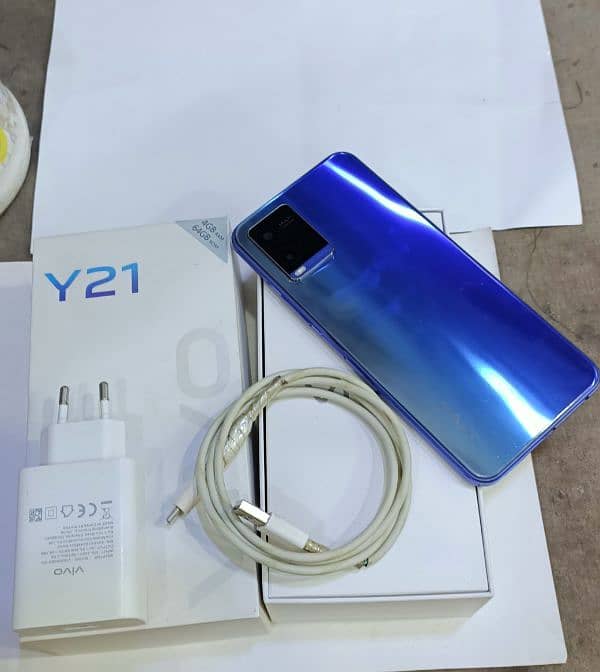 vivo Y21 (4/64) 9