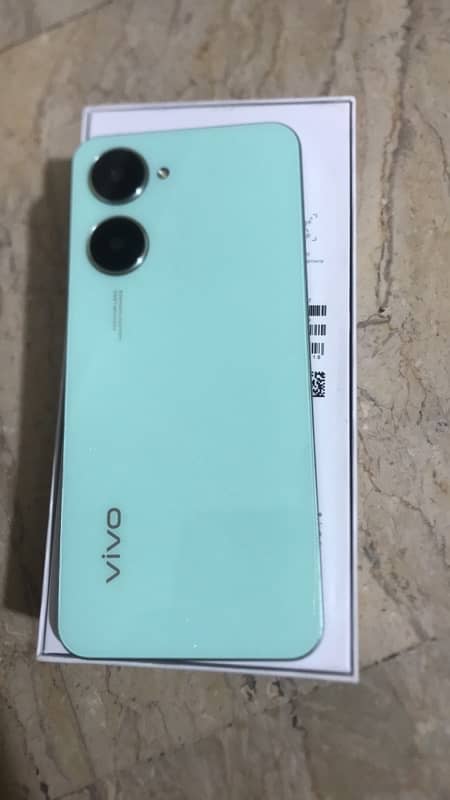 VivO Y03 2