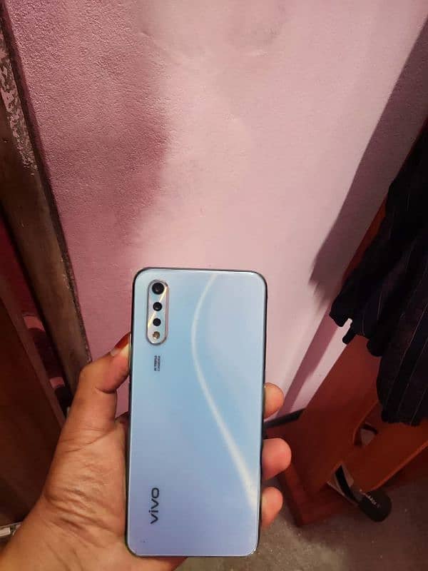 vivo s1 street 4/128 GB PTA approved for urgent sale 03484580261 1