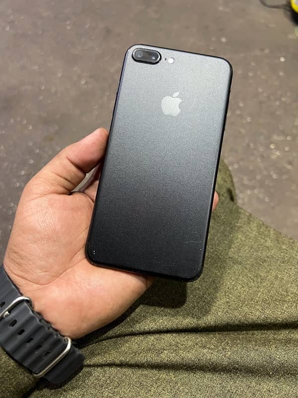 i phone 7 Plus 128GB PTA Approved 2