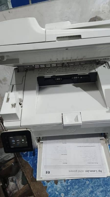 hp laserjet 130fw with box 3