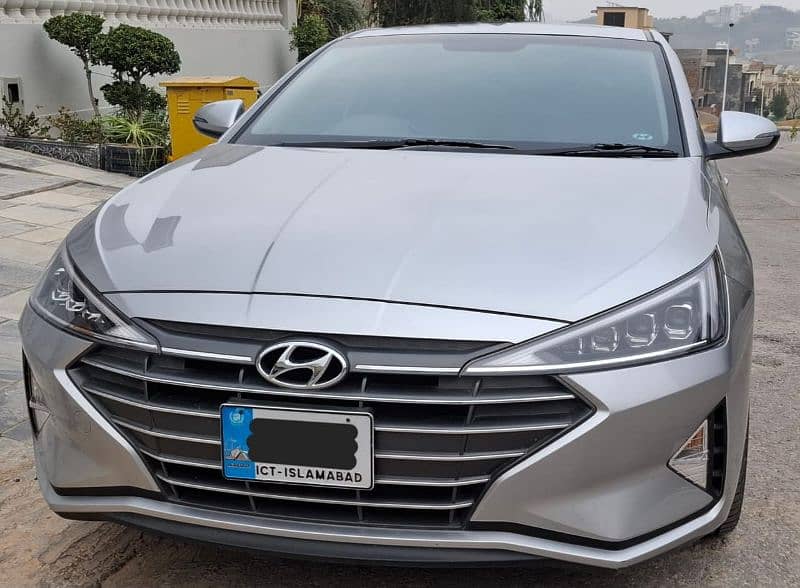 Hyundai Elantra GLS 2024 model 3