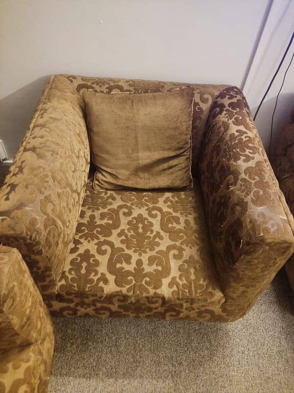 Sofa set for sale 1