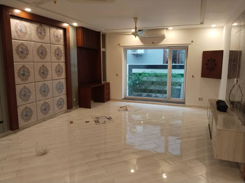 2 Kanal Beautiful Bungalow For Rent near Imtiaz Shopping mall in DHA phase 2, Lahore 27