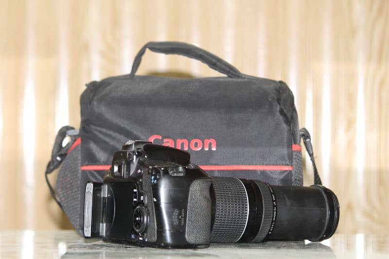 Canon 60d with 18-55mm & 75-300 mm lens full deal in cheap price 3