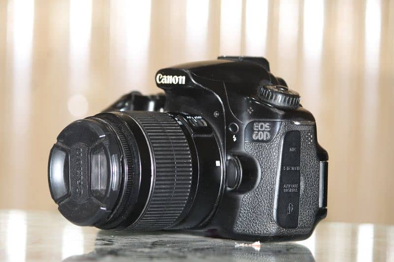 Canon 60d with 18-55mm & 75-300 mm lens full deal in cheap price 7