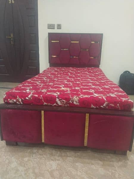 single bed with metres 4