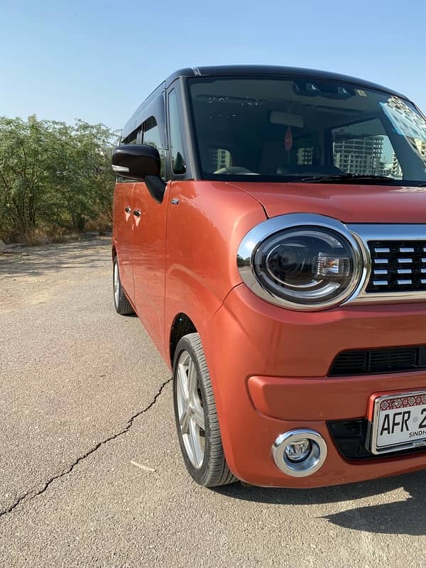 Suzuki WagonR Smile 660 + Hybrid 2