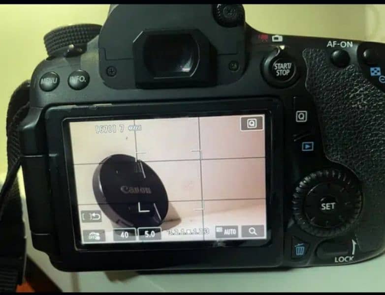 CANON 70D FRESH CONDITION 5