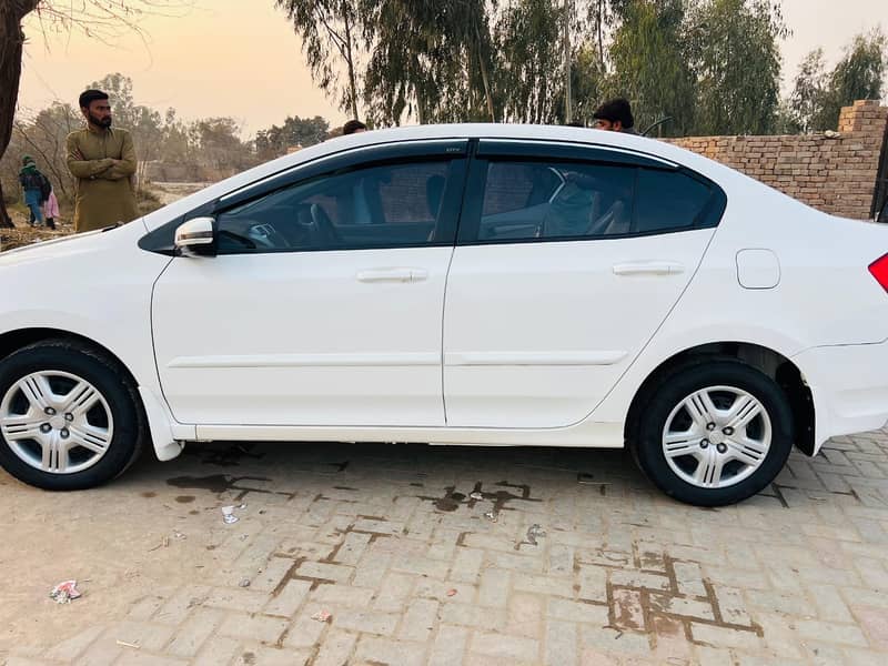 Honda City IVTEC 2019 4