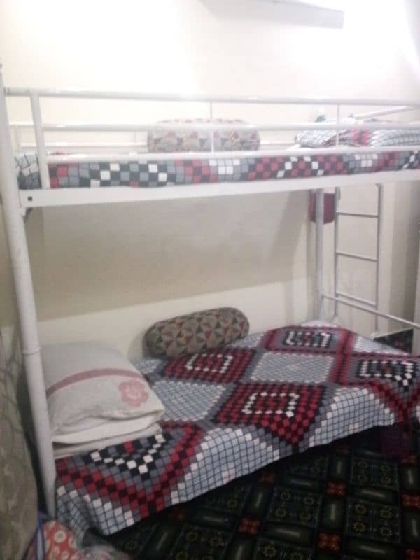 iron bunk bed 0