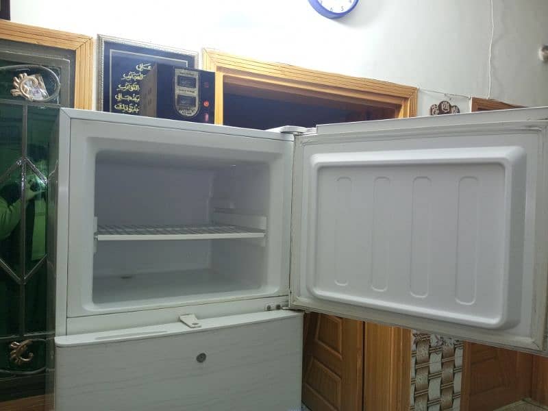 Haier Fridge 3