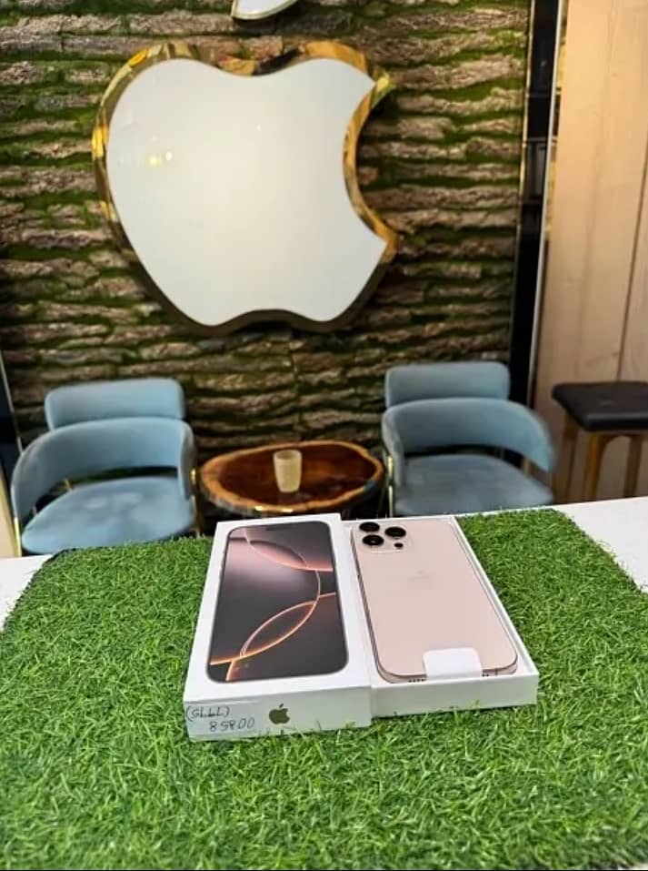 i Phone 8plus, 11,12,13,14,15 pro max on instalment Whatsap 3062623924 16