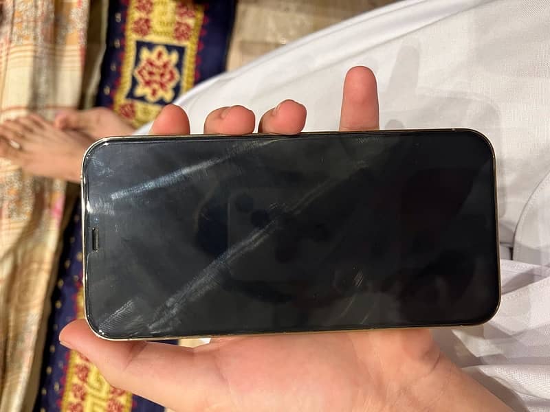 iPhone 12 Pro max 10/10 condition 5