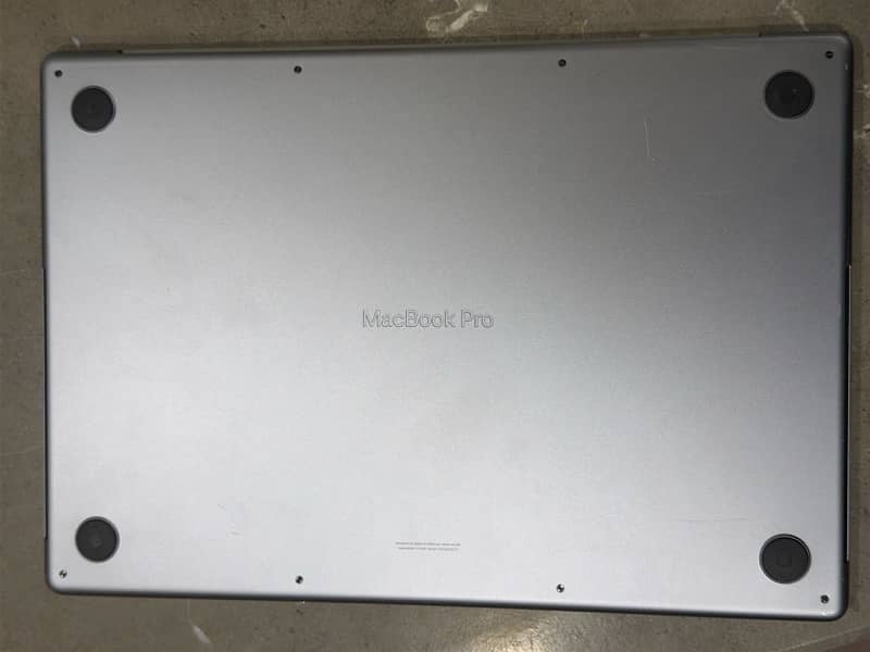 Macbook Pro 16 inch M2 Pro Max 3