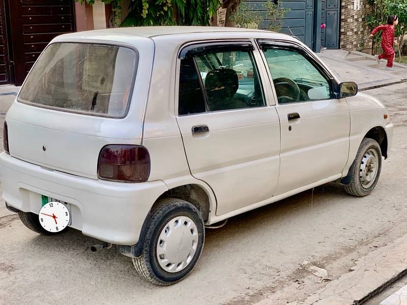 Daihatsu Cuore 2005 3