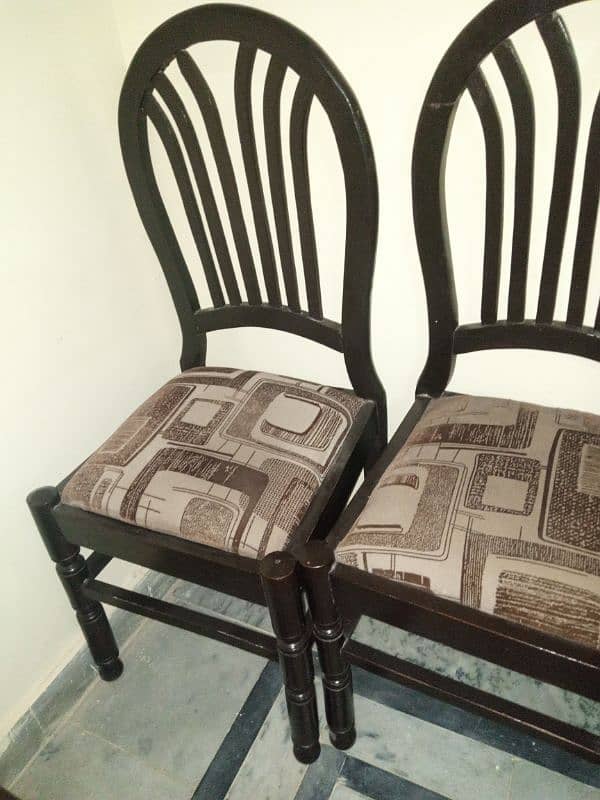 Dining chairs 3