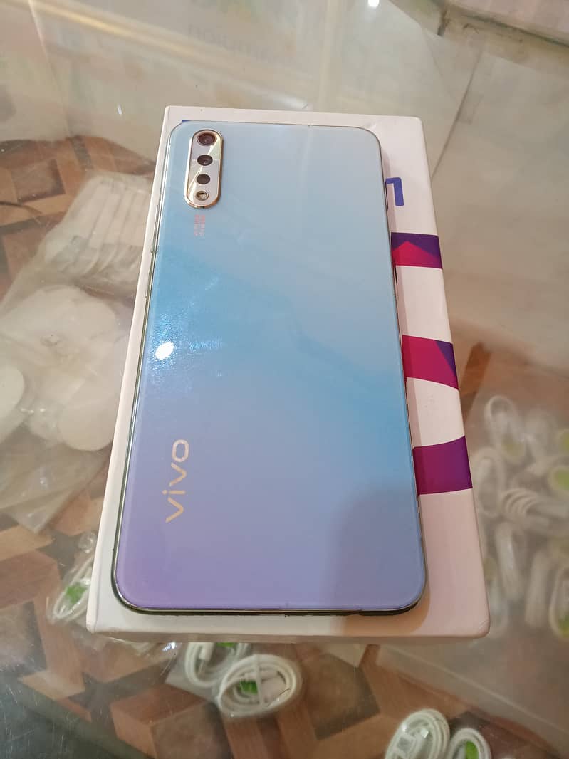 Vivo s1 4 128 complete box 1