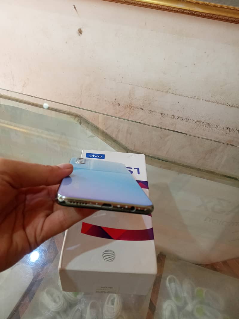 Vivo s1 4 128 complete box 2