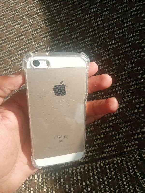 iPhone SE 64gb 1