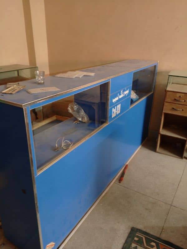 mobile repairing counter 1