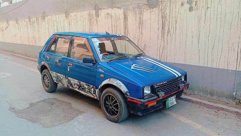 Daihatsu Charade 1983 0