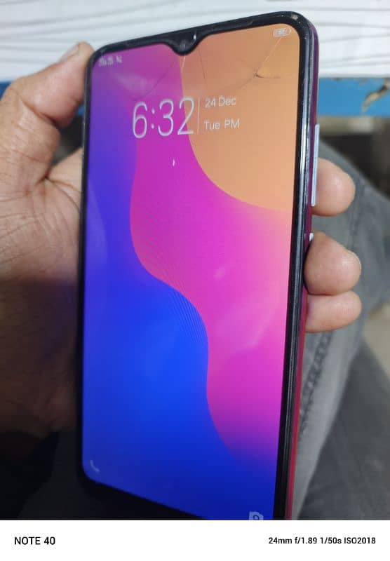 Vivo y93s 10 by 8 condition 8/256 2