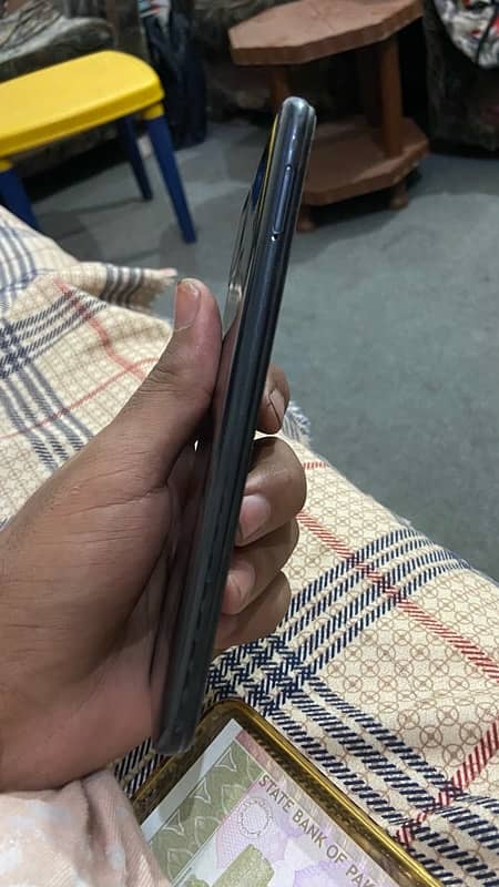 infinix smart 6  4/64 1