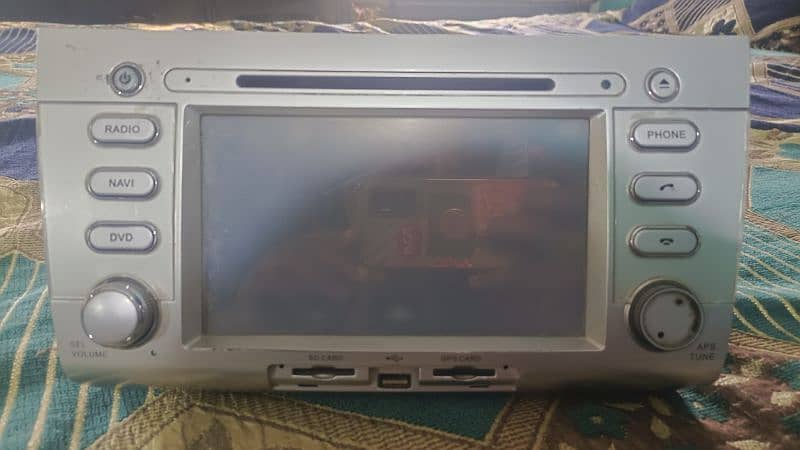 Swift 2011 - Genuine Navigation LCD audio  with Frame original 2