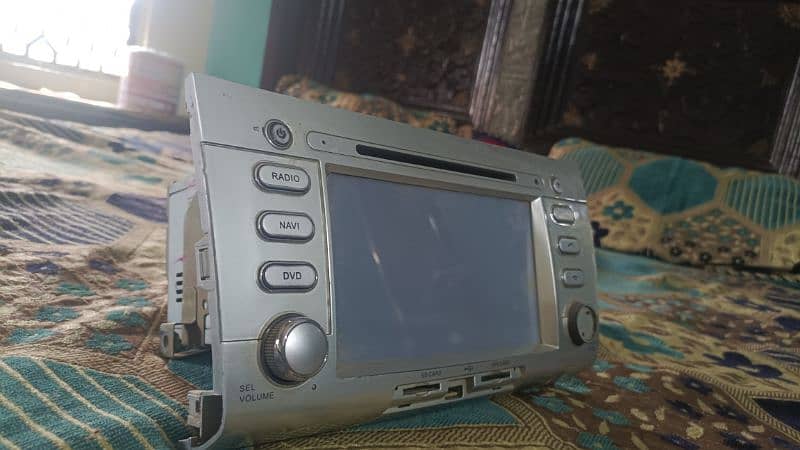 Swift 2011 - Genuine Navigation LCD audio  with Frame original 3