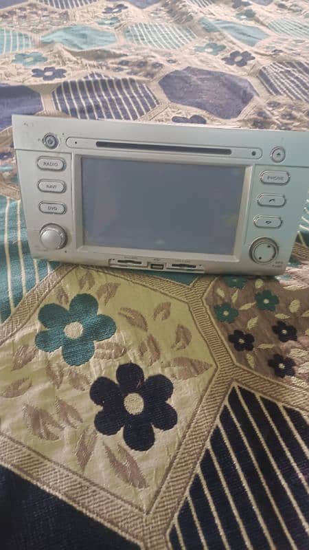 Swift 2011 - Genuine Navigation LCD audio  with Frame original 5