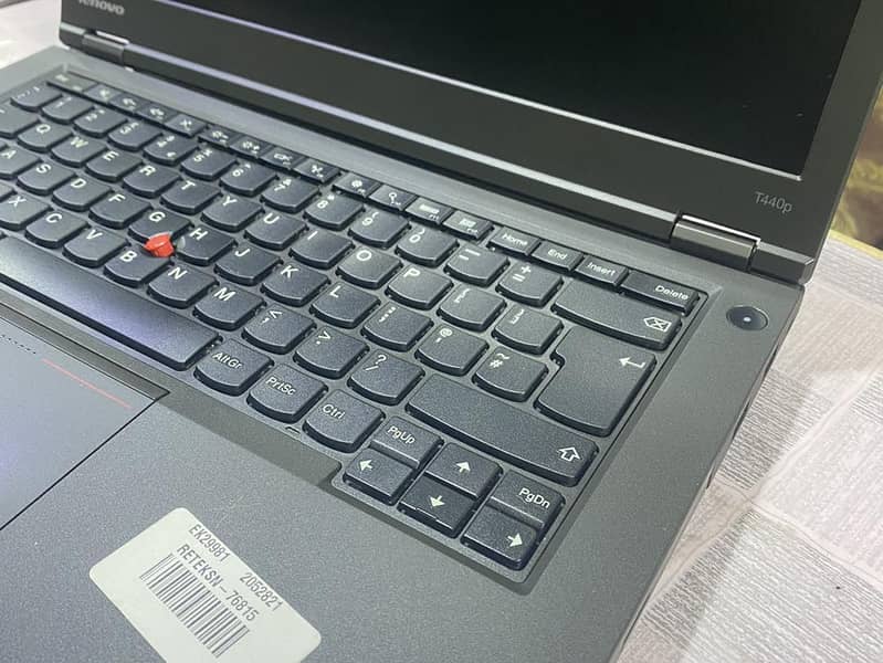 Lenovo Thinkpad T440p  (0322-8832611) 4