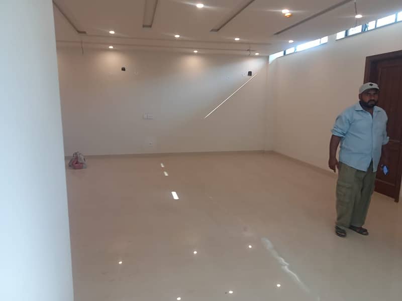 4 Marla 1st Floor For Rent In DHA Phase 6 Block MB Lahore 7