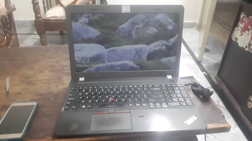 Lenovo E550 8 GB RAM 128 SSD 3