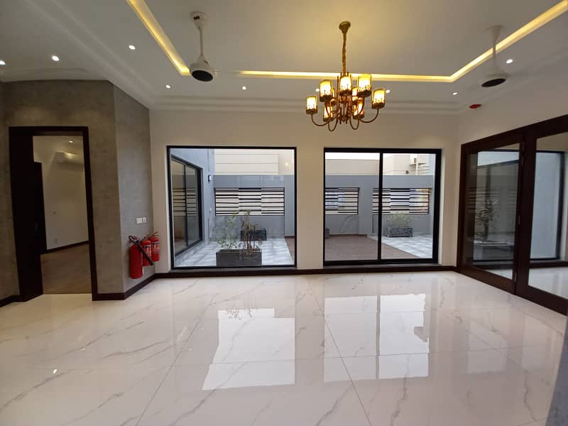 Luxurious 1 Kanal Home With Park Views In Dha Phase 6 20