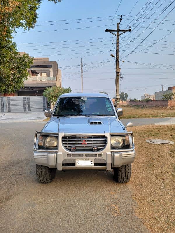 Mitsubishi Pajero 1993 0